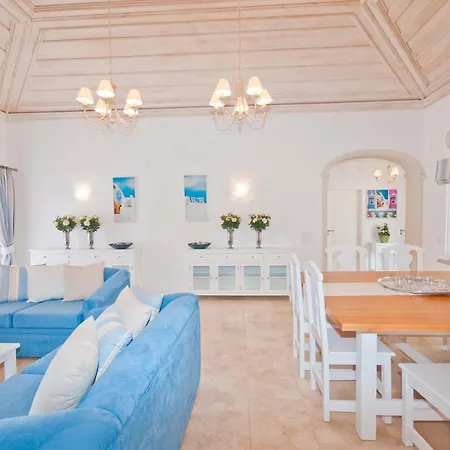 Olhos De Agua Sleeps 6 With Pool And Air Con فيلة *